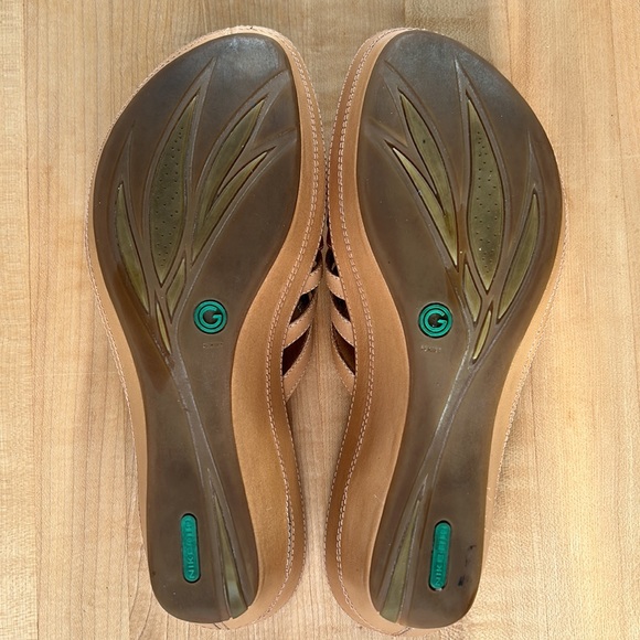 Cole Haan Nike Air Slides. Size 8AA - Picture 8 of 9